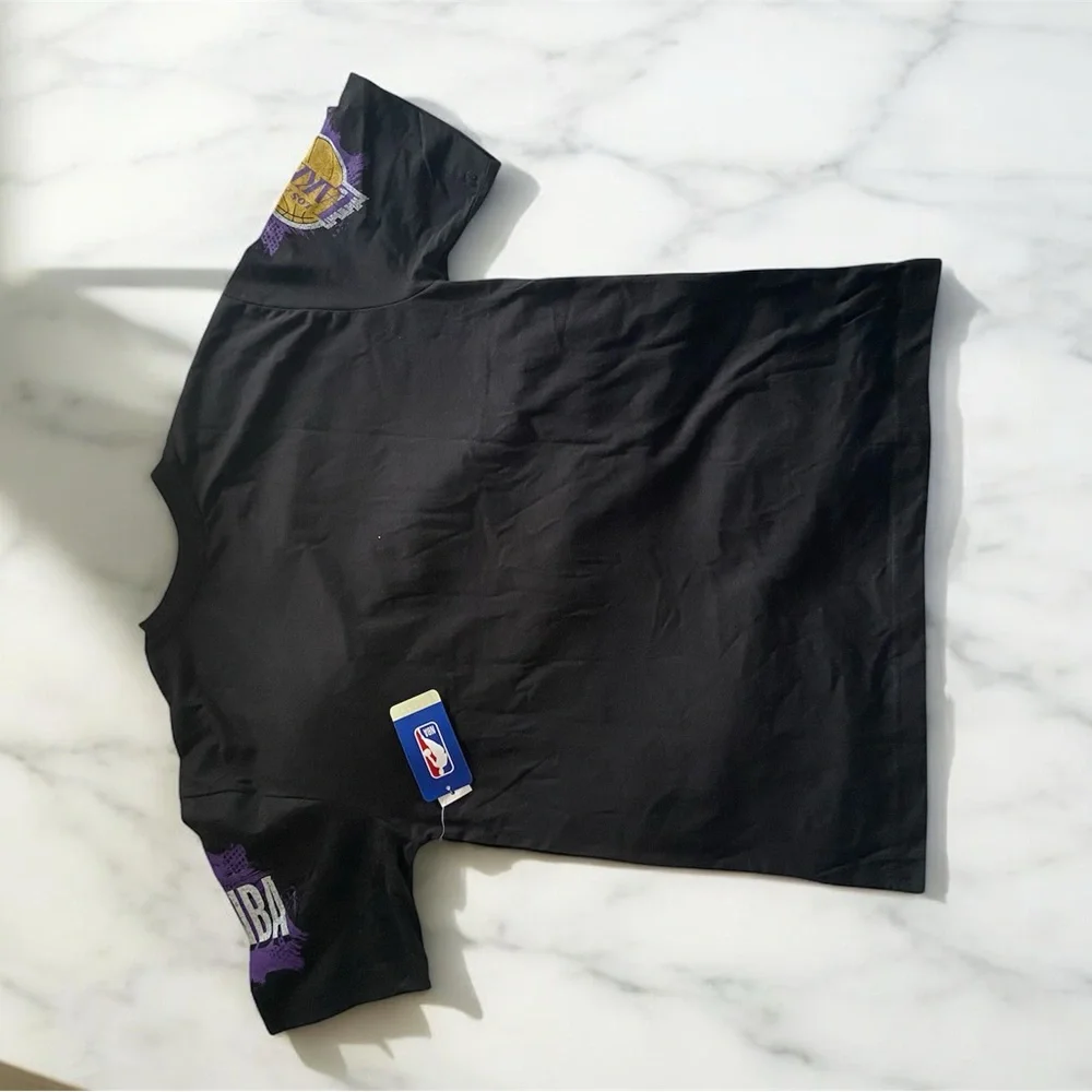 NBA Black and Yellow Lakers Short Sleeve Tee - Picture 3 of 5